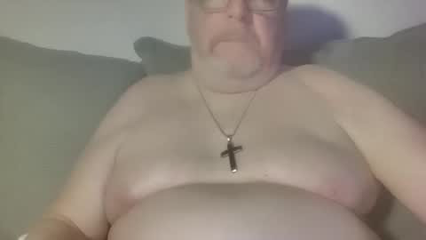 Sunspotbaby online show from April 2026 03:20:01 AM