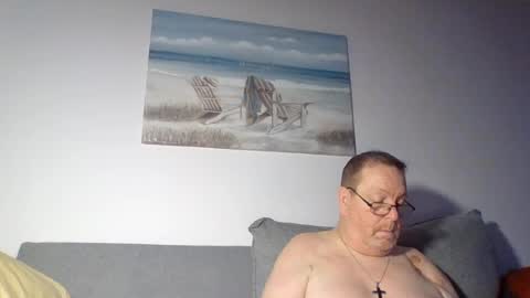 Snapshot of sunspotbaby chatting on July 2026 12:49:01 AM Sunspotbaby online show from July 2026 12:49:01 AM