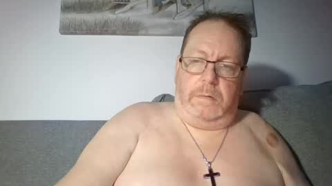 Snapshot of sunspotbaby chatting on July 2026 12:19:02 AM Sunspotbaby online show from July 2026 12:19:02 AM