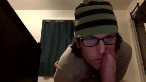 Snapshot of suntresh chatting on May 2026 10:45:02 AM suntresh online show from May 2026 10:45:02 AM