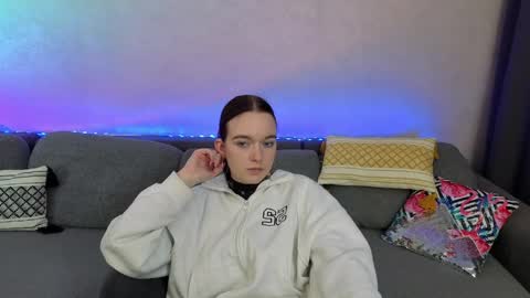 Lilith online show from May 2026 06:32:03 AM