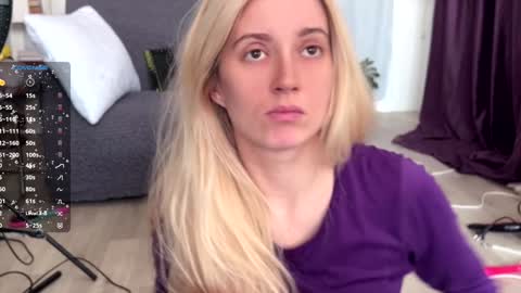 Snapshot of super_peach_stream chatting on January 2025 11:35:01 AM ANNApvt open full info in bio online show from January 2025 11:35:01 AM