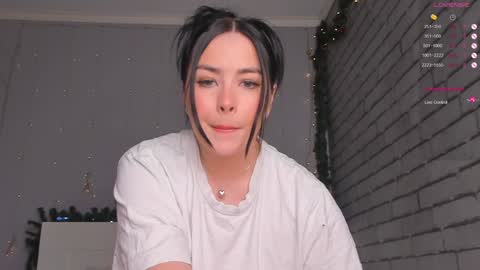 Snapshot of superbdolls chatting on November 2025 12:26:01 PM Milana Scarlett online show from November 2025 12:26:01 PM