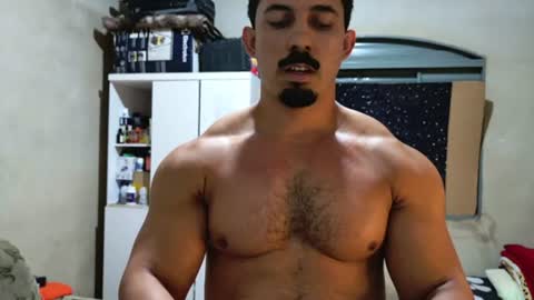 Snapshot of superbigmr chatting on June 2026 04:35:02 AM james online show from June 2026 04:35:02 AM