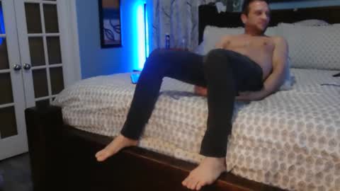 Snapshot of superbronnon chatting on January 2025 02:17:01 AM Superbronnon online show from January 2025 02:17:01 AM