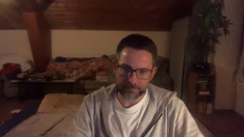 supersquirrel81 online show from December 2025 07:18:01 PM