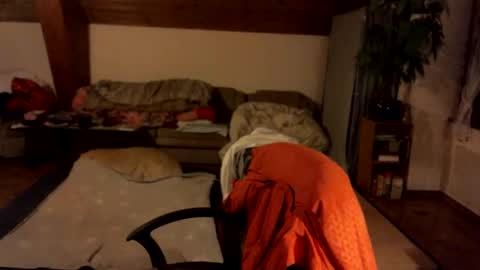 supersquirrel81 online show from February 2026 06:59:02 PM