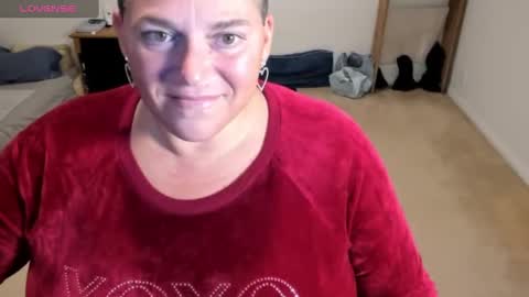 Snapshot of supervagtastic chatting on October 2025 02:21:01 AM Supervagtastic online show from October 2025 02:21:01 AM