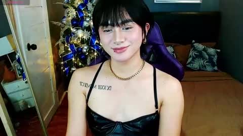 Snapshot of supreme_deity chatting on November 2025 01:32:02 PM DIANNA online show from November 2025 01:32:02 PM