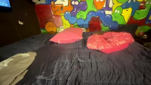 Snapshot of supremelifers chatting on November 2025 09:16:02 PM Stony online show from November 2025 09:16:02 PM