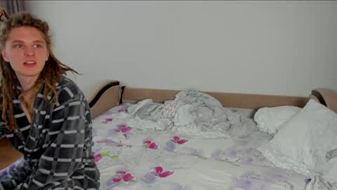 surfsexcouple online show from April 2026 01:47:02 PM