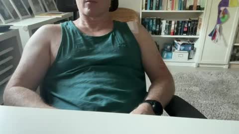 Snapshot of surfstar81 chatting on June 2026 08:17:01 AM surfstar81 online show from June 2026 08:17:01 AM