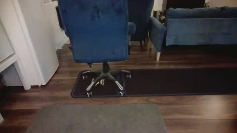 Snapshot of surrey345 chatting on September 2025 07:14:02 AM Steve online show from September 2025 07:14:02 AM