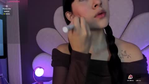 Susann online show from December 2025 11:17:01 AM