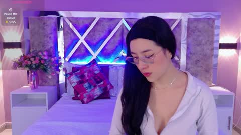 Susann online show from March 2026 11:43:02 AM