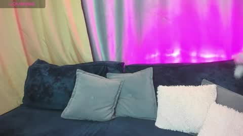 Annie online show from February 2025 01:22:01 AM