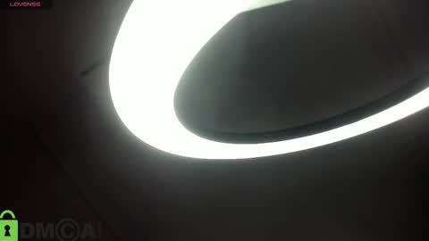 Annie online show from December 2025 12:29:01 AM