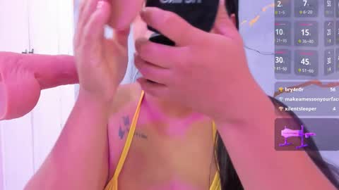 Susan online show from December 2025 11:28:02 AM