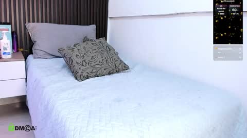 susana smith online show from November 2025 01:04:02 AM