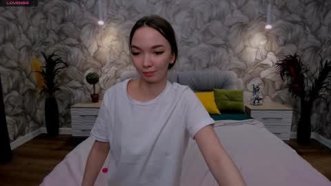 Snapshot of susannjohnson chatting on February 2025 03:08:01 PM susannjohnson online show from February 2025 03:08:01 PM