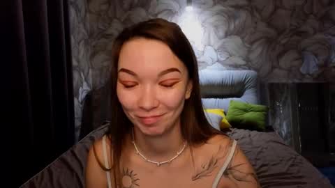 Snapshot of susannjohnson chatting on October 2025 12:35:01 AM susannjohnson online show from October 2025 12:35:01 AM