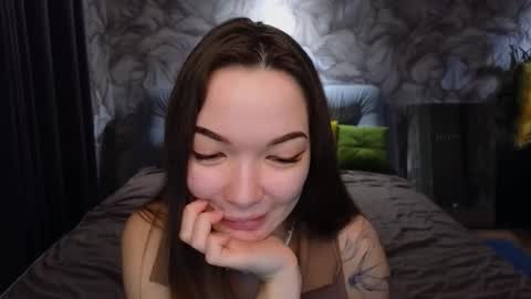 Snapshot of susannjohnson chatting on October 2025 12:34:01 AM susannjohnson online show from October 2025 12:34:01 AM