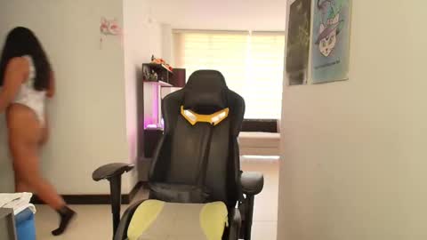 Snapshot of susanrhodes_ chatting on September 2025 03:49:01 PM Susan Rhodes online show from September 2025 03:49:01 PM