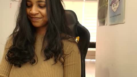 Snapshot of susanrhodes_ chatting on October 2025 01:09:02 PM Susan Rhodes online show from October 2025 01:09:02 PM