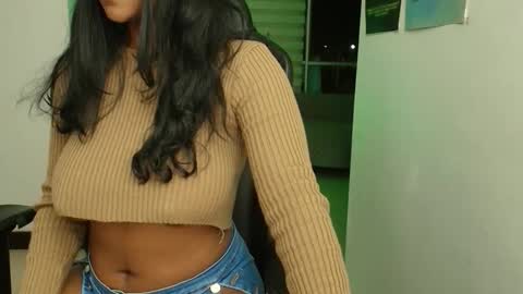 Snapshot of susanrhodes_ chatting on November 2025 08:57:02 AM Susan Rhodes online show from November 2025 08:57:02 AM