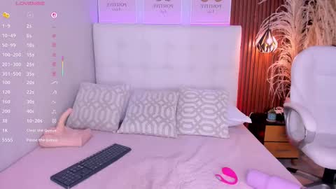 susie online show from December 2025 01:33:02 AM