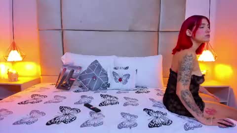 Susy online show from June 2026 01:02:02 PM
