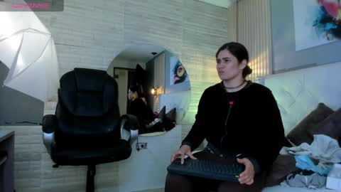   online show from April 2026 11:46:02 AM