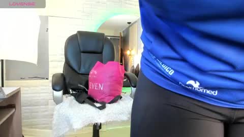 Snapshot of sussy__stone chatting on April 2026 12:15:01 PM online show from April 2026 12:15:01 PM