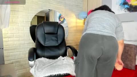 Snapshot of sussy__stone chatting on May 2026 12:13:02 PM online show from May 2026 12:13:02 PM