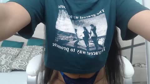 Snapshot of sussy_leon chatting on February 2025 12:25:02 PM sussy leon online show from February 2025 12:25:02 PM