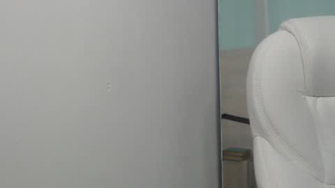 Snapshot of sussy_leon chatting on February 2025 12:43:02 PM sussy leon online show from February 2025 12:43:02 PM