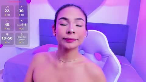 sussy_sweet4u online show from October 2025 10:24:01 AM