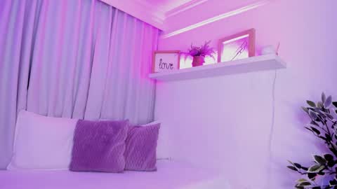 susyy online show from November 2025 07:34:02 PM