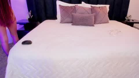 susyy online show from February 2026 03:43:01 AM