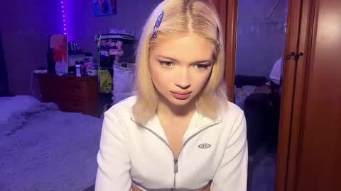 Stacy online show from May 2026 09:44:02 PM