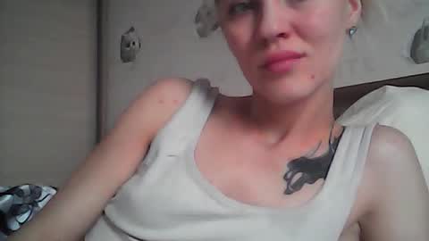 Suzie Jenny online show from June 2026 09:14:01 AM