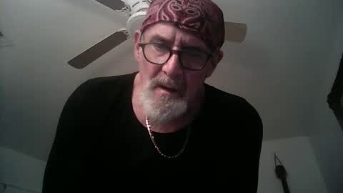 Snapshot of suzuki1250 chatting on December 2024 07:54:02 AM suzuki1250 online show from December 2024 07:54:02 AM