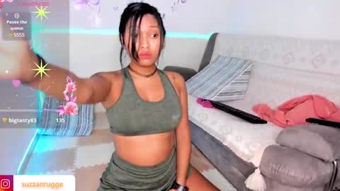 Snapshot of suzzann_rugg chatting on December 2024 11:27:02 PM suzzann_rugg online show from December 2024 11:27:02 PM