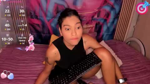 Snapshot of suzzann_rugg chatting on September 2025 10:53:01 PM suzzann_rugg online show from September 2025 10:53:01 PM