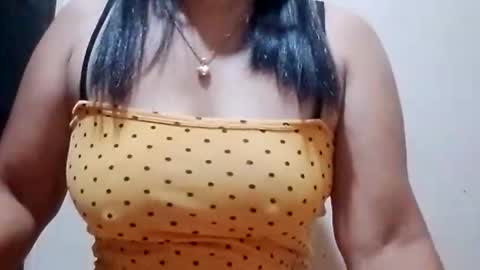 suzzie_hot online show from January 2026 09:17:02 PM