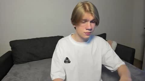 Swen online show from October 2025 09:25:02 PM