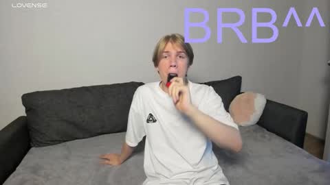 Swen online show from November 2025 03:08:02 AM