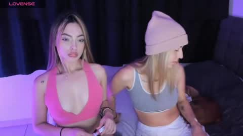 Mariana online show from April 2026 04:10:02 AM