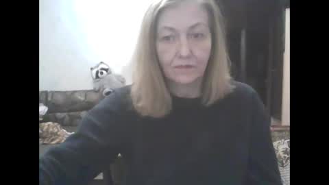 sweet4blonde609 online show from April 2026 04:05:01 PM