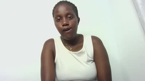 Snapshot of sweet69berry chatting on February 2026 11:07:02 AM sweet69berry online show from February 2026 11:07:02 AM
